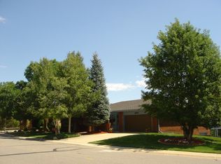 8010 W 70th Dr, Arvada, CO 80004