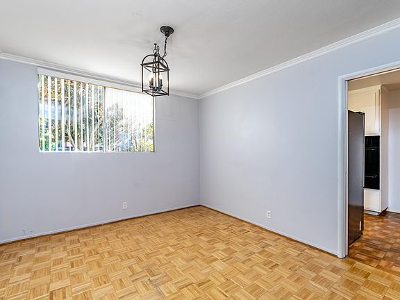5th image of 12841 Woodbridge St