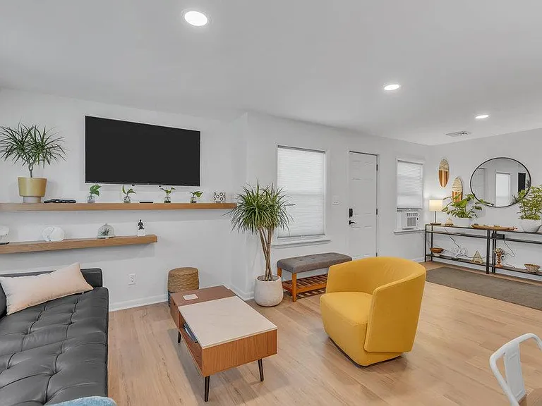 506 Brinley Ave #2 — Photo 10