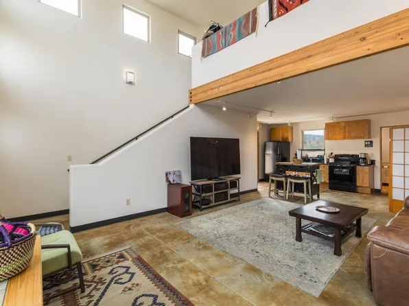 204 Bendix Dr Unit G, Taos, NM 87571