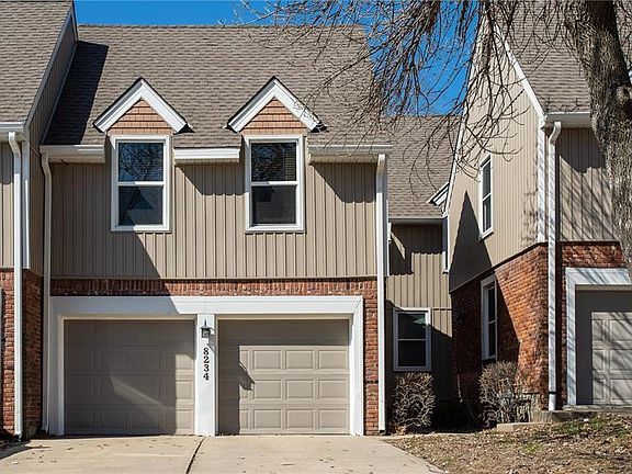 2nd image of 8234 N Birch Ln
