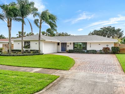 728 Robin Way, North Palm Beach, FL, 33408