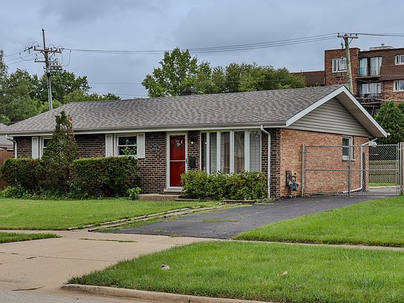 2nd image of 7119 Stanford Dr