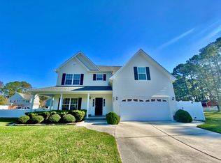 221 Castleberry Dr, Chesapeake, VA 23322