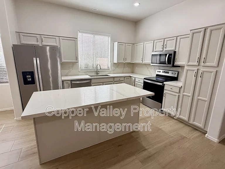 6889 W Paso Trl — Photo 2