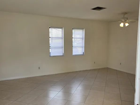 1210-1222 SE 8th St #1214-7, Cape Coral, FL 33990