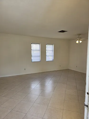 1210-1222 SE 8th St #1214-7 Photo 1