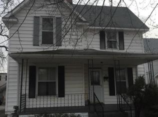 215 Pennsylvania Ave, Dowagiac, MI 49047