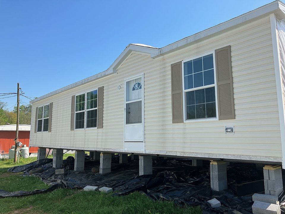 1st image of 48 Holly St