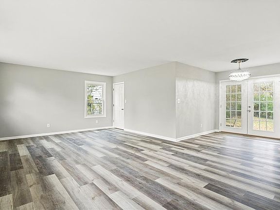 4th image of 4801 Northern Ave