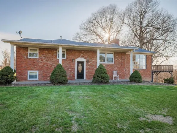 230 Overlook Dr, Hawesville, KY 42348