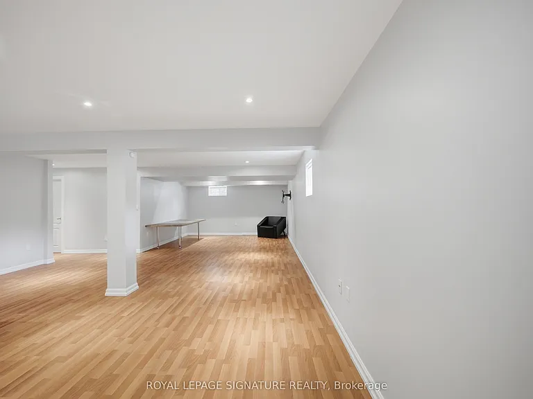 53 Guery Cres #2 — Photo 8
