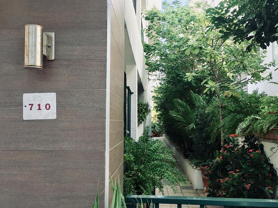 1st image of 710 Michigan Ave APT 8