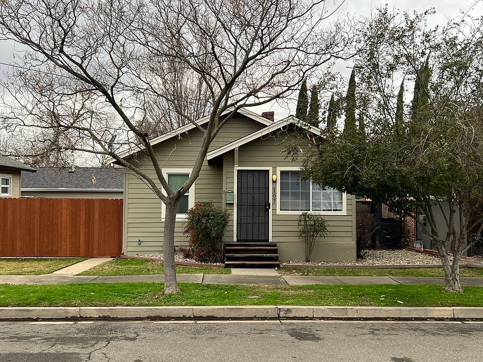 1st image of 107 Los Vegas Ave