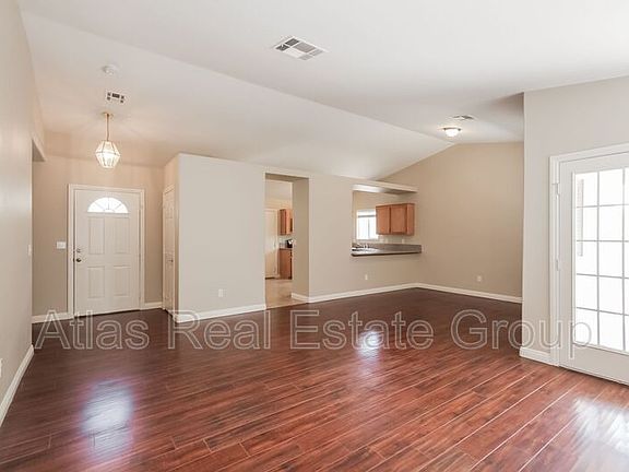 2nd image of 3425 Back Country Dr