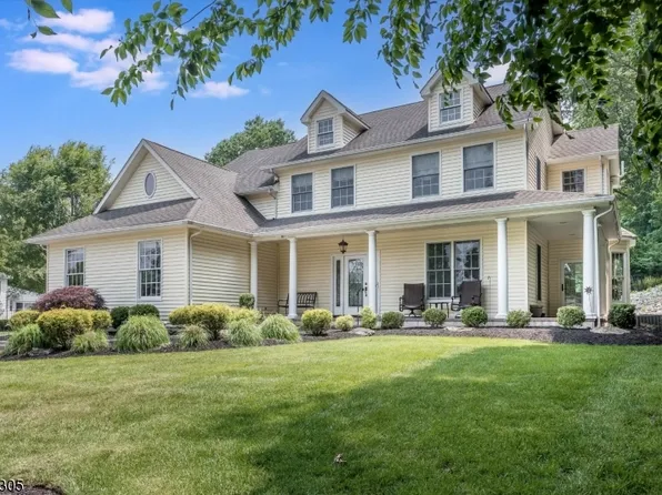 2 Baldwin Rd, Florham Park Boro, NJ 07932