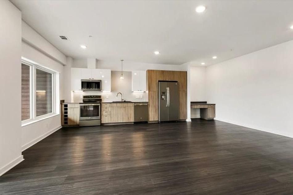 1st image of 4361 S Congress Ave Unit 314