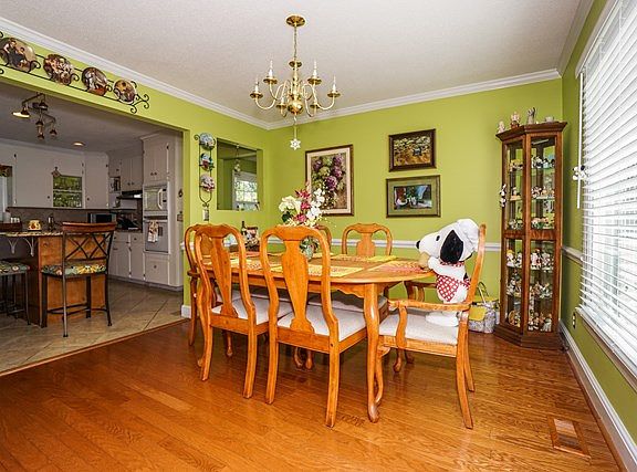 4th image of 208 Beechwood Dr