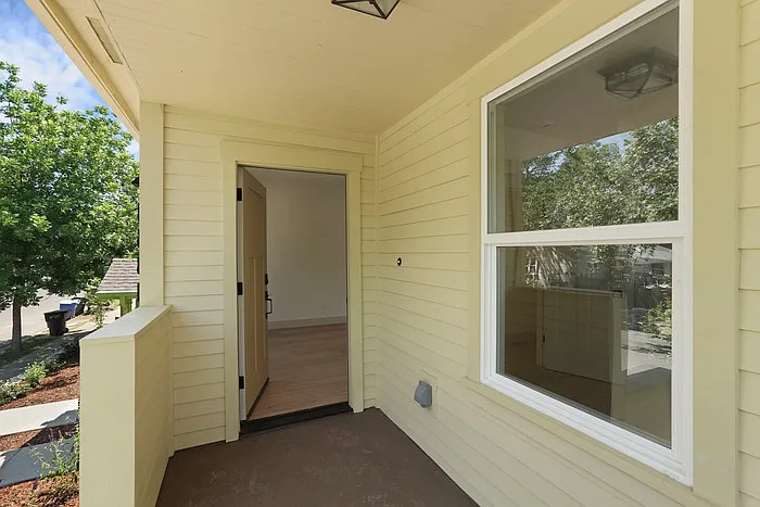 3634 6th Ave — Photo 7