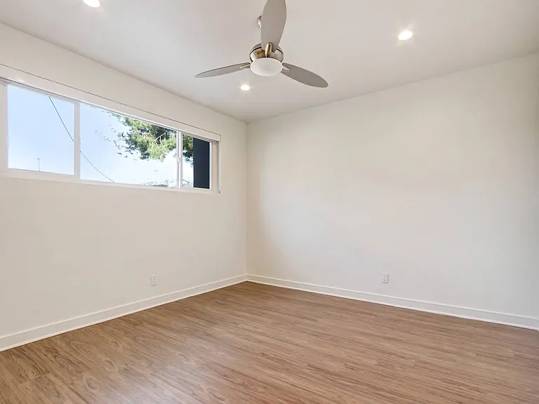 Citra Apartments — Photo 30