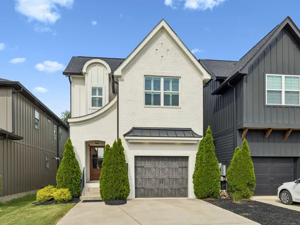 418B W Bend St, Nashville, TN 37209