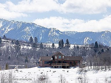 2nd image of 42 Meagan Rd
