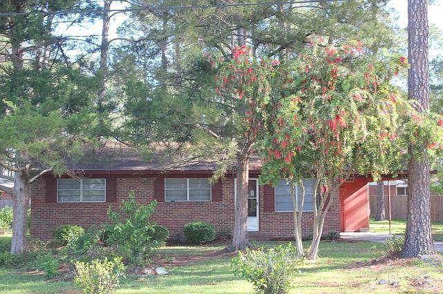 1st image of 706 Diane Ave