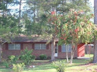 706 Diane Ave, Nashville, GA 31639