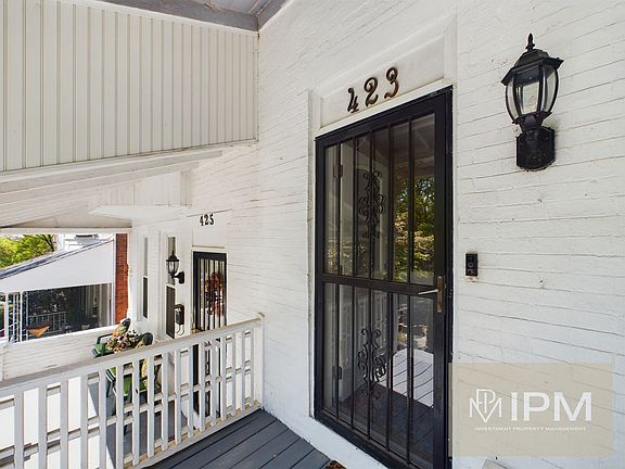 3rd image of 423 Lincoln St