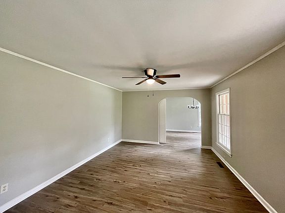 3rd image of 300 W Cranford Ave