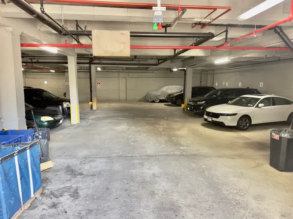 1332 Metropolitan Avenue image 10 of 12