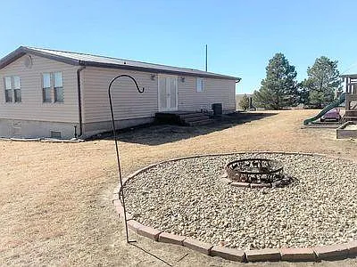 5 bed, 1152 sqft, $2,000 — Photo 3