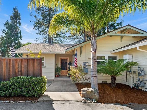 4th image of Capitola Rd