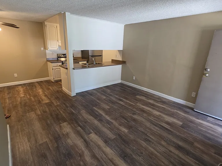 12625 Mapleview St — Photo 1