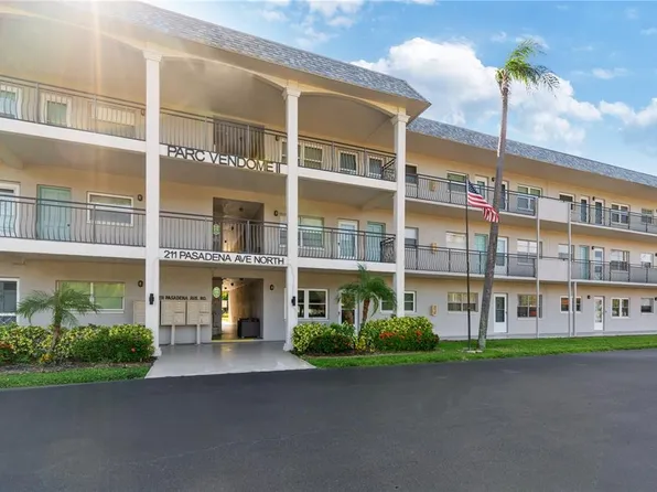 211 Pasadena Ave N APT 109, Saint Petersburg, FL 33710