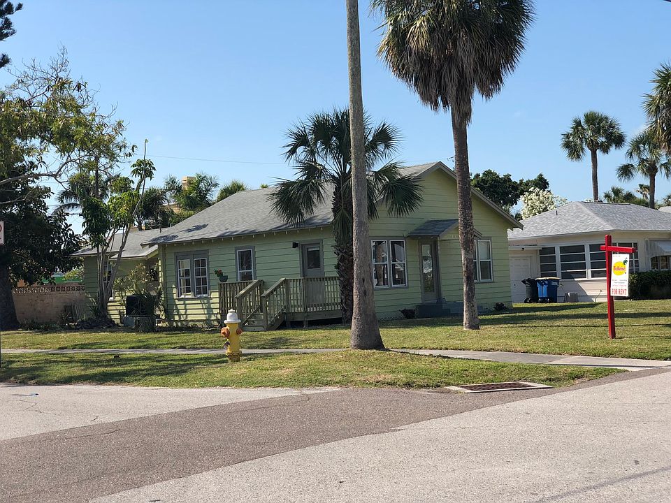 1st image of 940 Lantana Ave