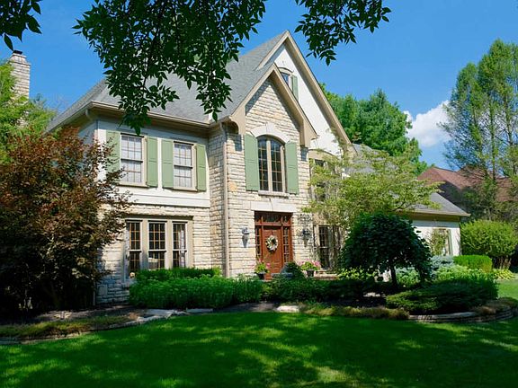 2nd image of 4890 Chatelaine Dr