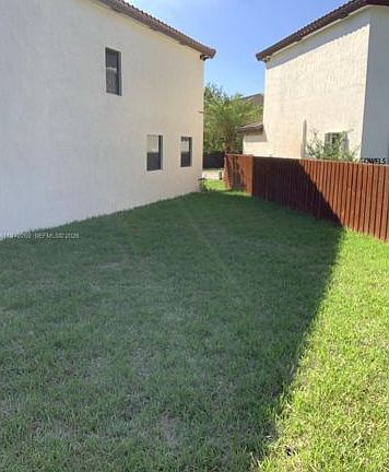 3rd image of 157 NE 27th Ter