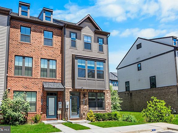 2nd image of 530 Levanna Lane Gln