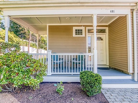 4th image of 70 Endicott St #401