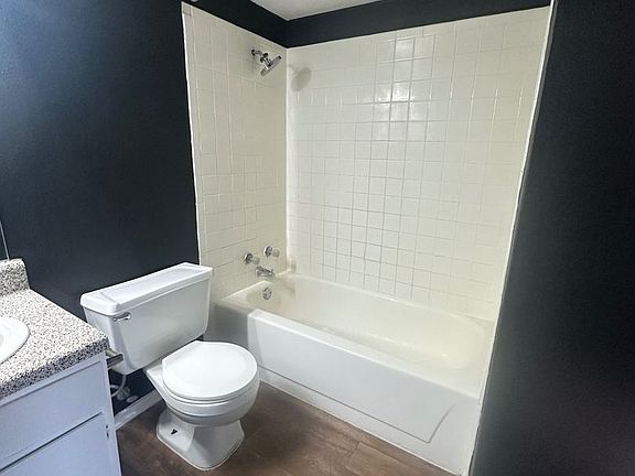 4th image of 1100 Millview Dr APT 1201