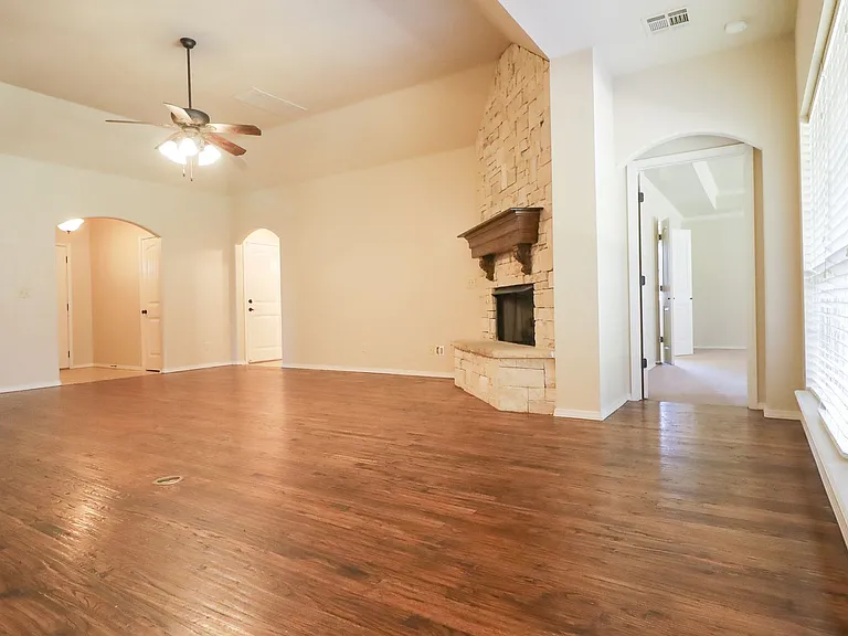 5107 Barr Dr — Photo 13
