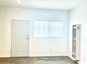 619 Elm Ave, Long Beach, CA