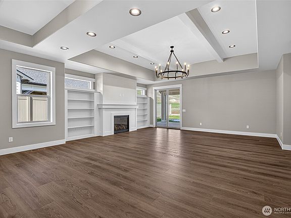 5th image of 914 Racine Springs Drive