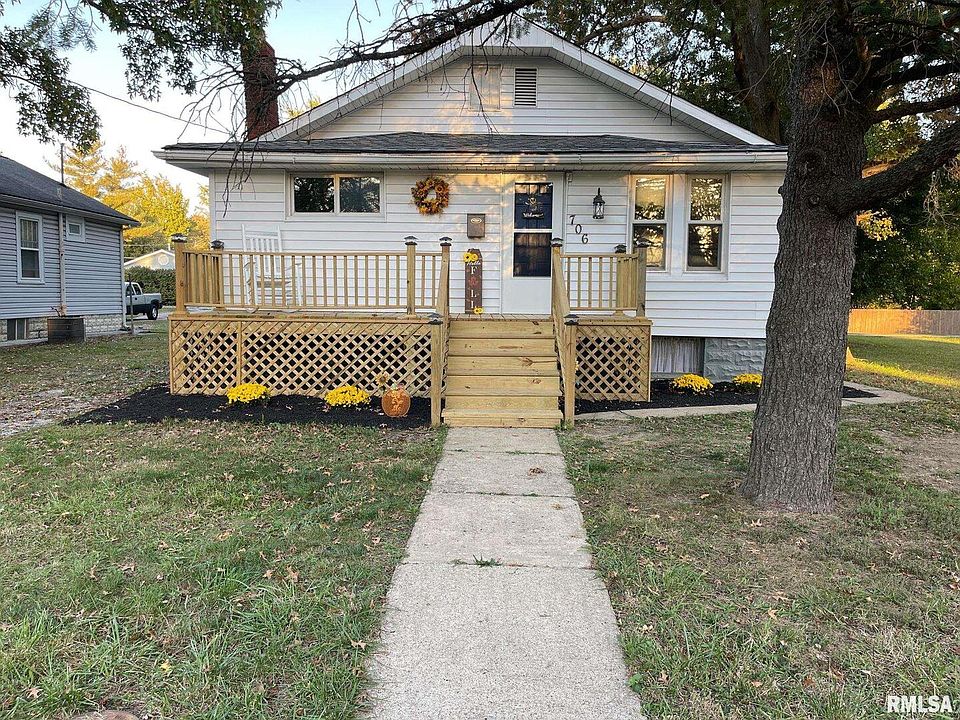 1st image of 706 N McLeansboro St