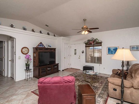 5th image of 636 Aquamarine Dr