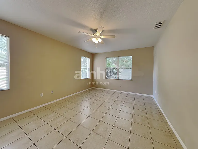 5028 Gandross Ln — Photo 9