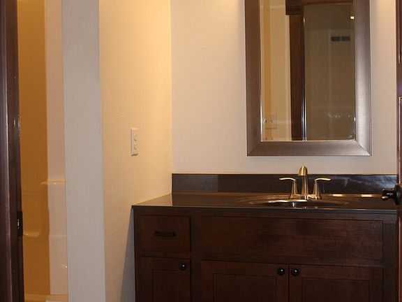 5th image of 535 Ryman St APT 103