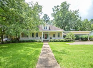 521 Greensboro St, Starkville, MS 39759