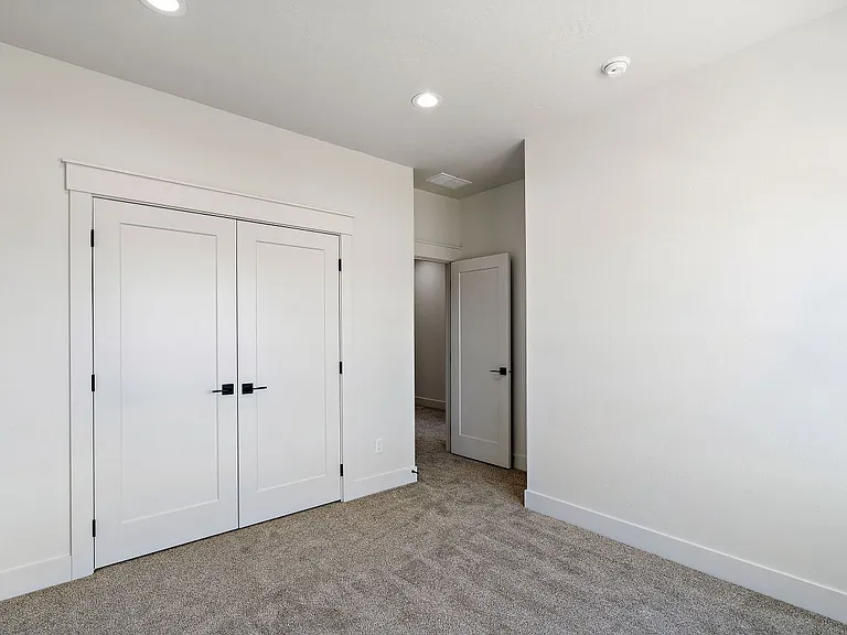 2510 W Iron Coop St #1 — Photo 47